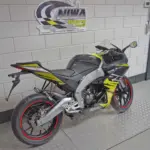 Nieuwe Aprilia RS 125 sport met 124cc motor uit 2026 bij NIWA Motoren