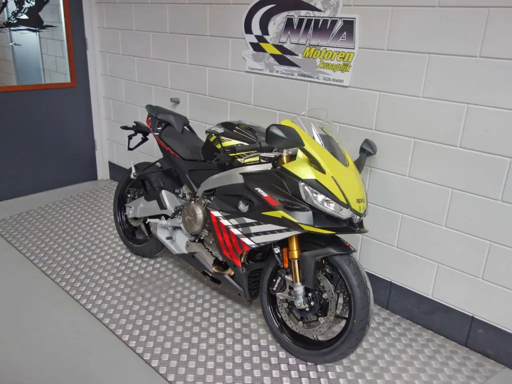 Gebruikte Aprilia RS 660 supersport met 659cc motor uit 2026 bij NIWA Motoren