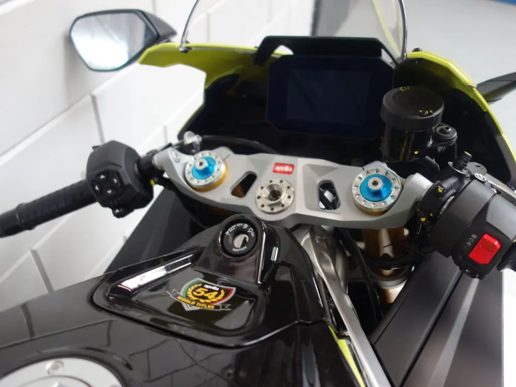Gebruikte Aprilia RS 660 supersport met 659cc motor uit 2026 bij NIWA Motoren
