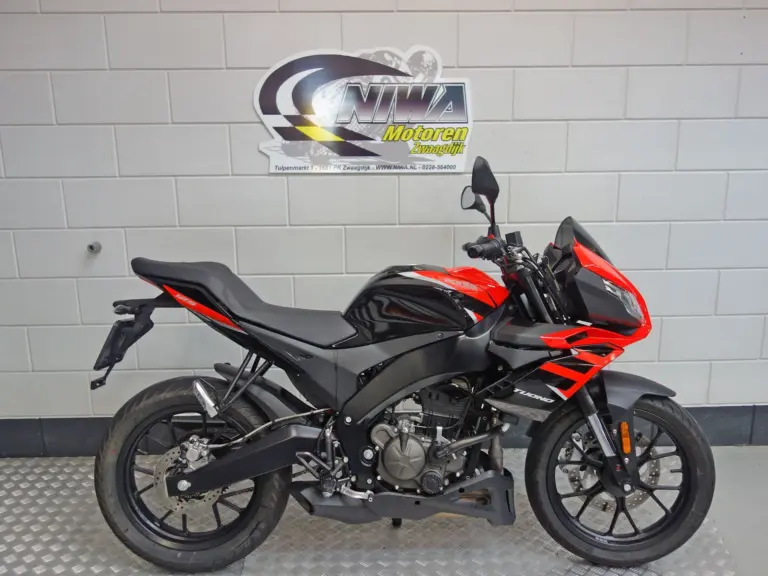 Aprilia Tuono 125 bij NIWA Motoren