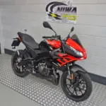 Gebruikte Aprilia Tuono 125 sport met 124cc motor uit 2025 bij NIWA Motoren