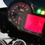 Gebruikte Aprilia Tuono naked bike met 998cc motor uit 2008 bij NIWA Motoren