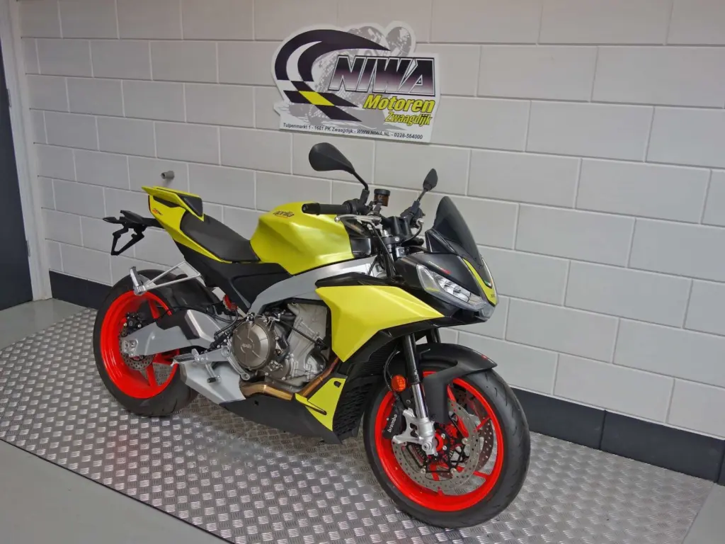Nieuwe Aprilia Tuono 660 naked bike met 660cc motor uit 2026 bij NIWA Motoren
