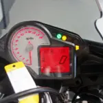 Gebruikte Aprilia Tuono V4 naked bike met 1077cc motor uit 2016 bij NIWA Motoren
