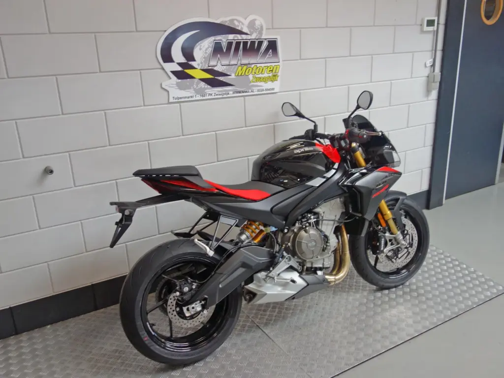 Nieuwe Aprilia Tuono 660 naked bike met 659cc motor uit 2026 bij NIWA Motoren
