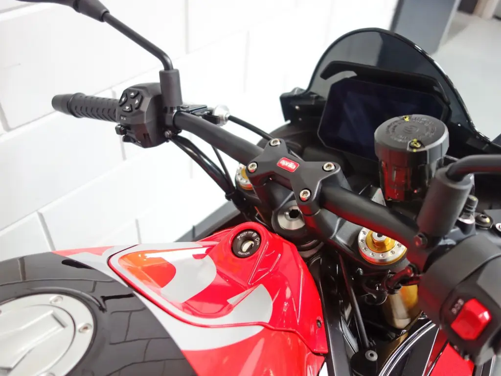 Nieuwe Aprilia Tuono 660 naked bike met 659cc motor uit 2026 bij NIWA Motoren