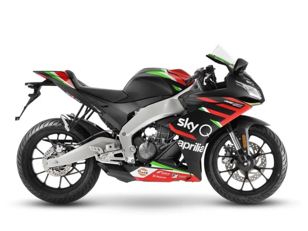 Nieuwe Aprilia RS 125 sport met 125cc motor uit 2026 bij NIWA Motoren