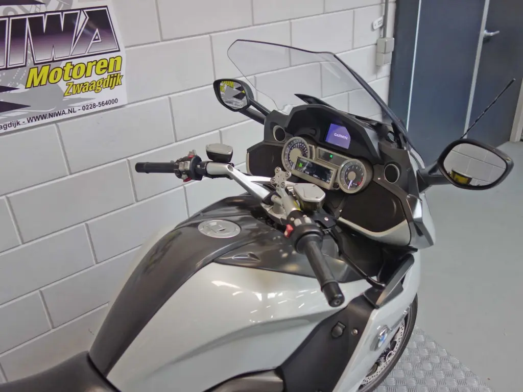 Gebruikte BMW K 1600 GT tour met 1650cc motor uit 2011 bij NIWA Motoren