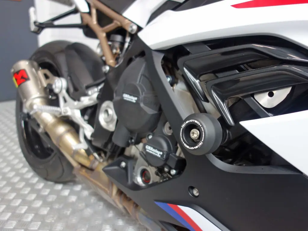 Gebruikte BMW S 1000 RR supersport met 999cc motor uit 2023 bij NIWA Motoren