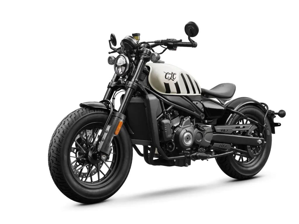 Nieuwe CFMOTO 450 CL-C naked bike met 449cc motor uit 2026 bij NIWA Motoren