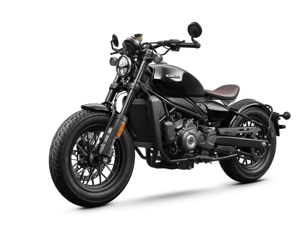 Nieuwe CFMOTO 450 CL-C naked bike met 449cc motor uit 2026 bij NIWA Motoren