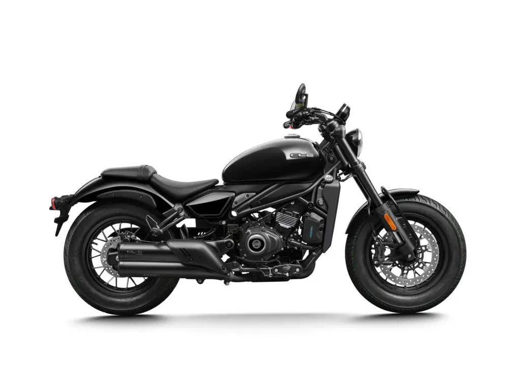 Nieuwe CFMOTO 450 CL-C naked bike met 449cc motor uit 2026 bij NIWA Motoren