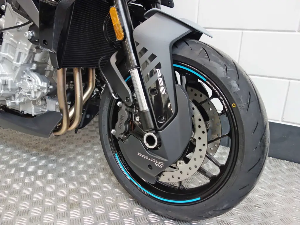 Nieuwe CFMOTO 675 NK naked bike met cc motor uit 2026 bij NIWA Motoren