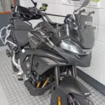Nieuwe CFMOTO 700 MT tour met cc motor uit 2026 bij NIWA Motoren