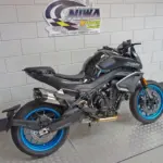 Nieuwe CFMOTO 800 NK naked bike met cc motor uit 2025 bij NIWA Motoren
