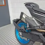 Nieuwe CFMOTO 800 NK naked bike met cc motor uit 2025 bij NIWA Motoren