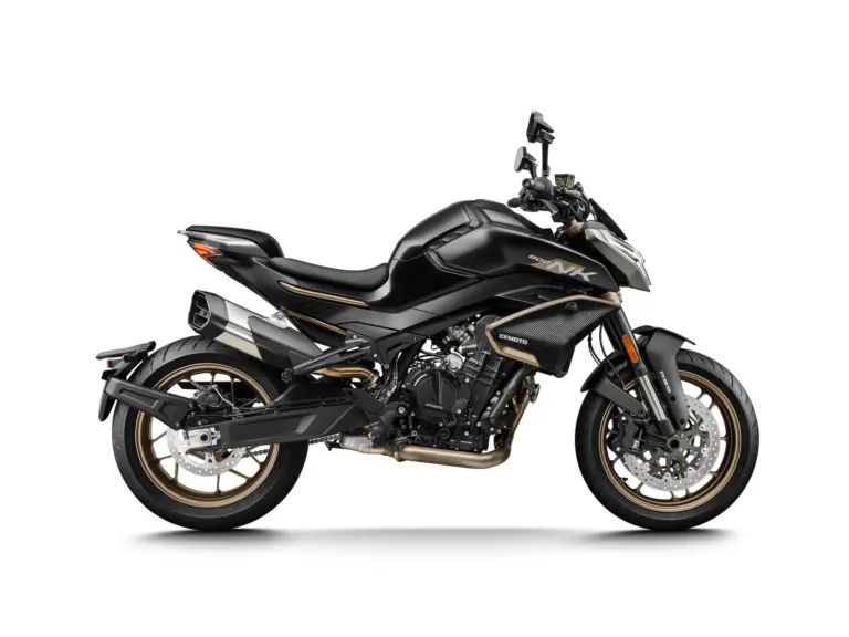 Nieuwe CFMOTO 800 NK naked bike met 799cc motor uit 2026 bij NIWA Motoren