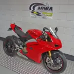 Gebruikte Ducati Panigale V4 supersport met 1103cc motor uit 2017 bij NIWA Motoren