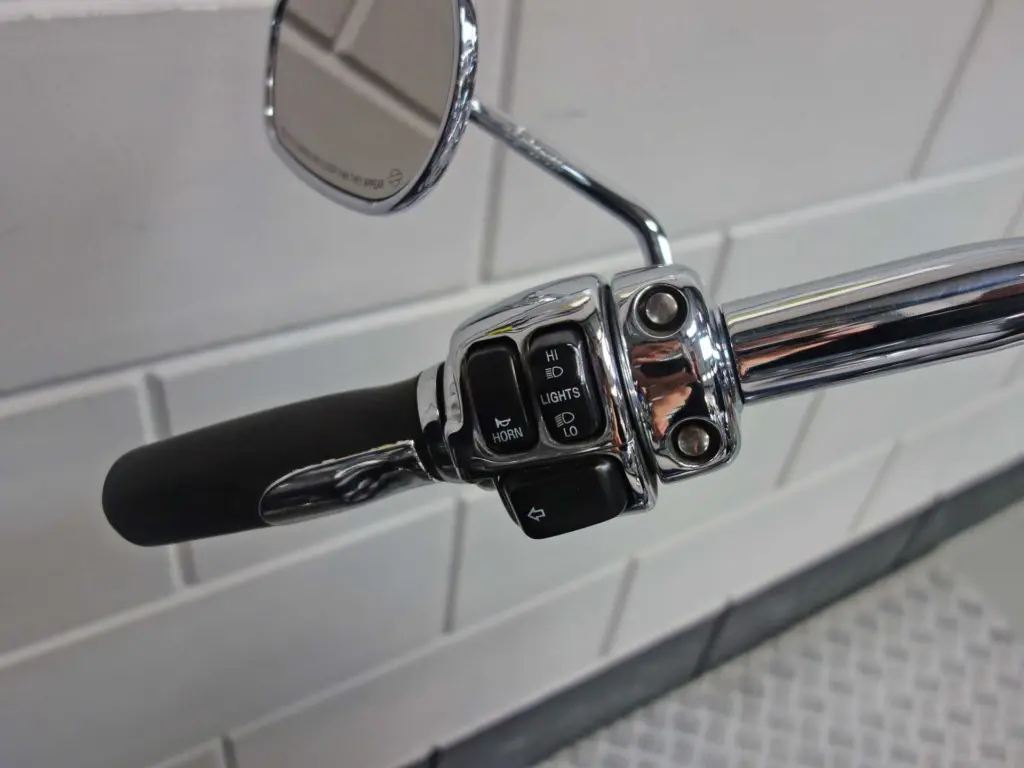 Gebruikte Harley-Davidson chopper met 1449cc motor uit 2005 bij NIWA Motoren