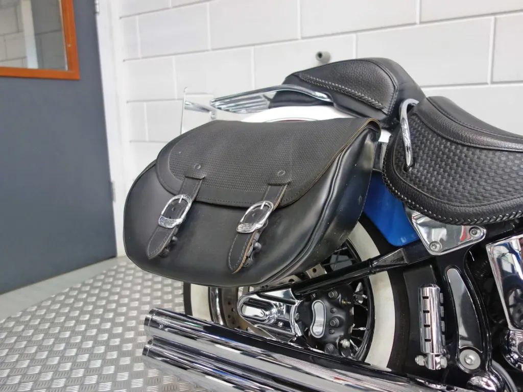 Gebruikte Harley-Davidson chopper met 1449cc motor uit 2005 bij NIWA Motoren