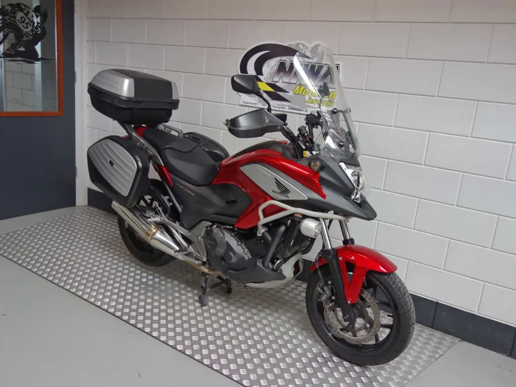 Gebruikte Honda NC 750 overig met 745cc motor uit 2015 bij NIWA Motoren