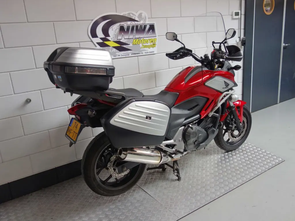 Gebruikte Honda NC 750 overig met 745cc motor uit 2015 bij NIWA Motoren