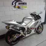 Gebruikte Honda supersport met 999cc motor uit 2003 bij NIWA Motoren