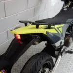 Gebruikte Husqvarna 701 Enduro supermotard met 693cc motor uit 2023 bij NIWA Motoren