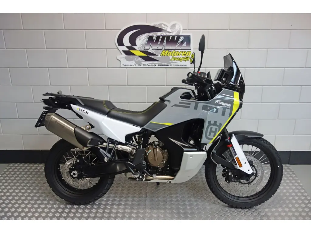 Nieuwe Husqvarna Norden 901 overig met 889cc motor uit 2024 bij NIWA Motoren