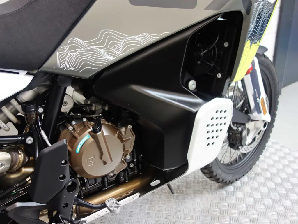 Gebruikte Husqvarna Norden 901 overig met 889cc motor uit 2025 bij NIWA Motoren