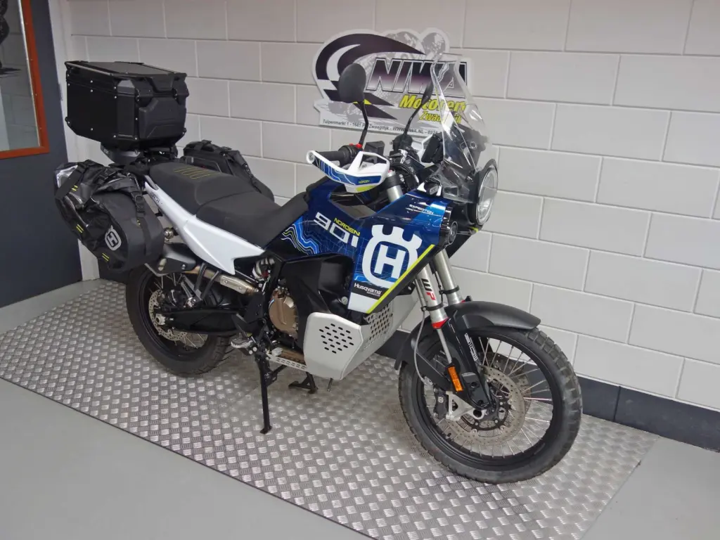 Gebruikte Husqvarna Norden 901 overig met 889cc motor uit 2025 bij NIWA Motoren