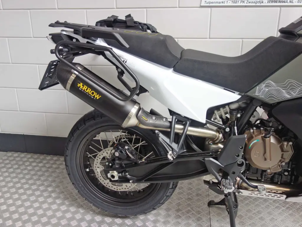 Nieuwe Husqvarna Norden 901 overig met 889cc motor uit 2025 bij NIWA Motoren