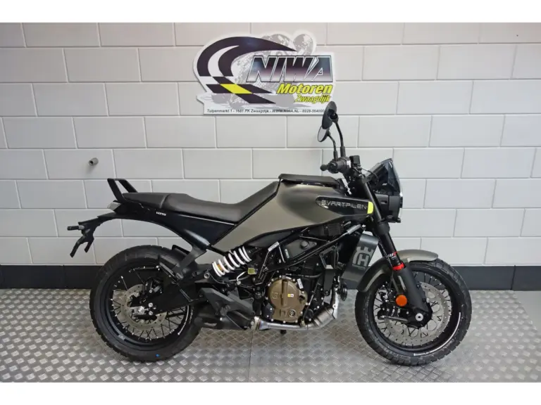 Husqvarna Svartpilen bij NIWA Motoren