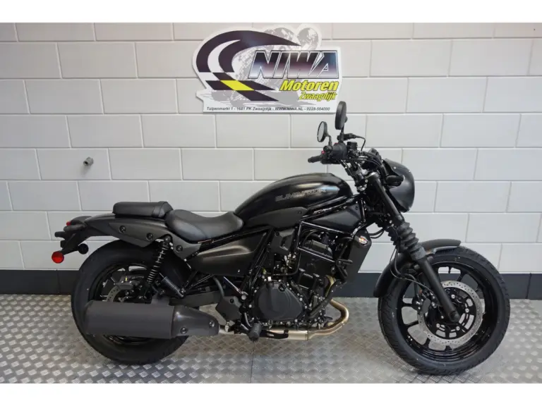 Nieuwe Kawasaki Vulcan chopper met cc motor uit 2026 bij NIWA Motoren