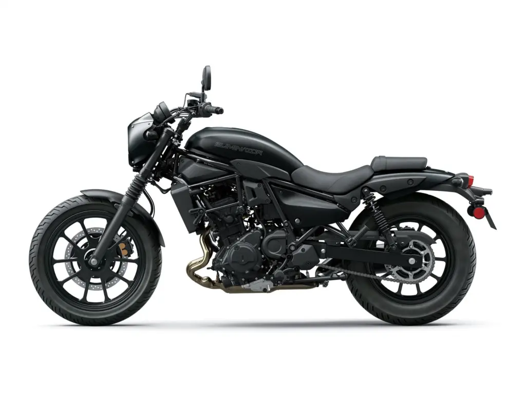 Nieuwe Kawasaki Eliminator 500 chopper met 451cc motor uit 2026 bij NIWA Motoren