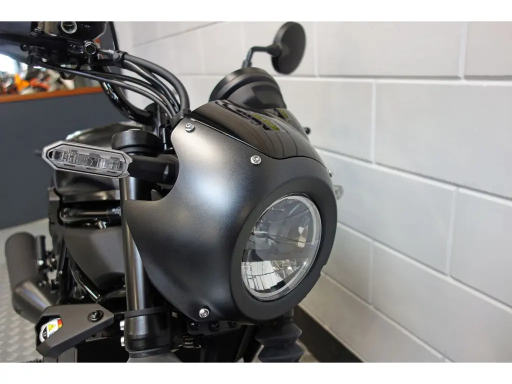 Nieuwe Kawasaki Eliminator 500 chopper met 451cc motor uit 2026 bij NIWA Motoren