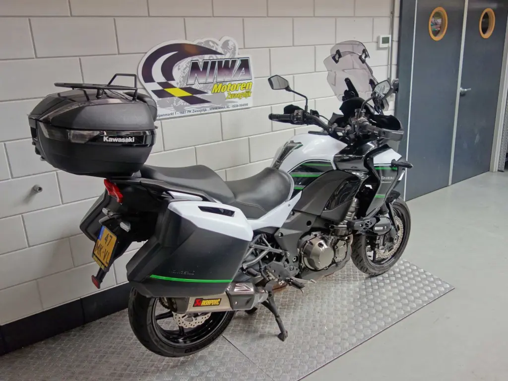 Gebruikte Kawasaki Versys 1000 tour met 1043cc motor uit 2019 bij NIWA Motoren