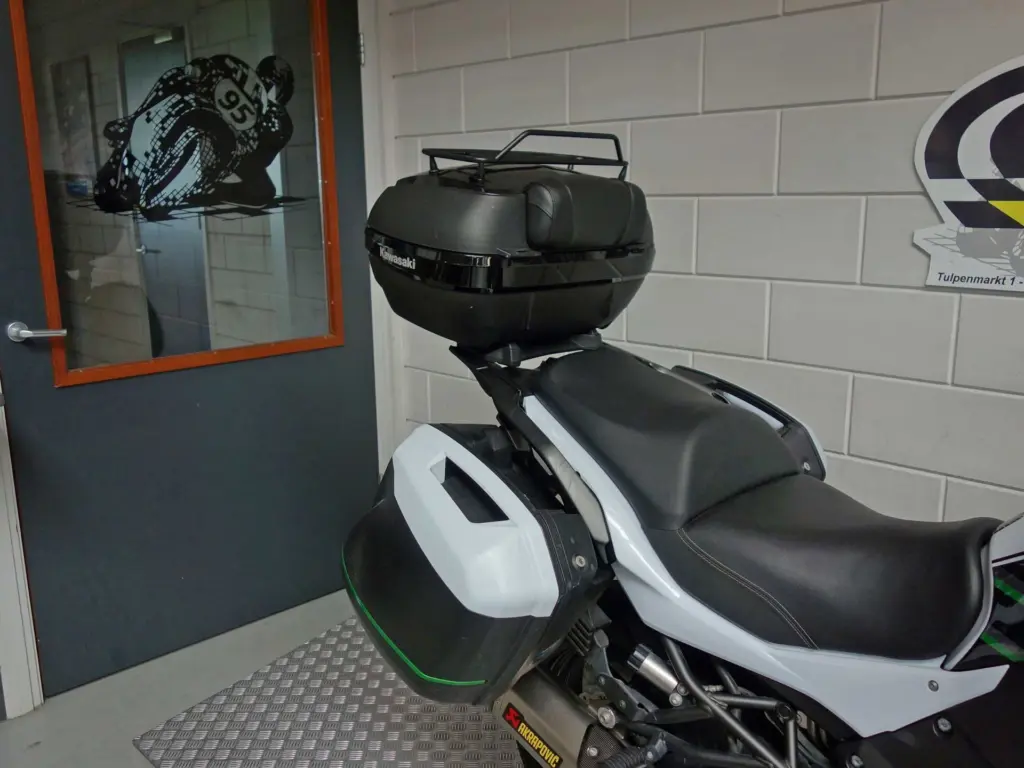 Gebruikte Kawasaki Versys 1000 tour met 1043cc motor uit 2019 bij NIWA Motoren