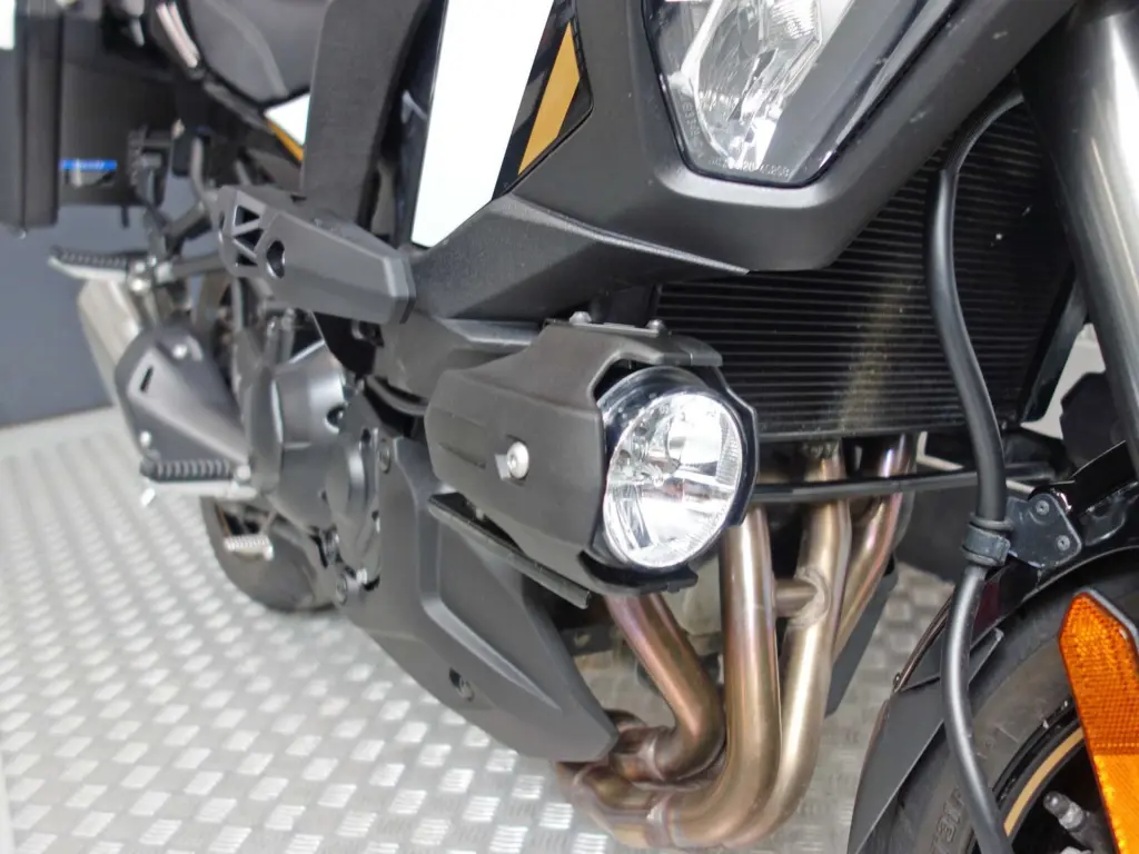 Gebruikte Kawasaki Versys 1100 tour met 1099cc motor uit 2025 bij NIWA Motoren