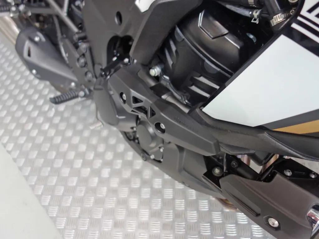Gebruikte Kawasaki Versys 1100 tour met 1099cc motor uit 2025 bij NIWA Motoren