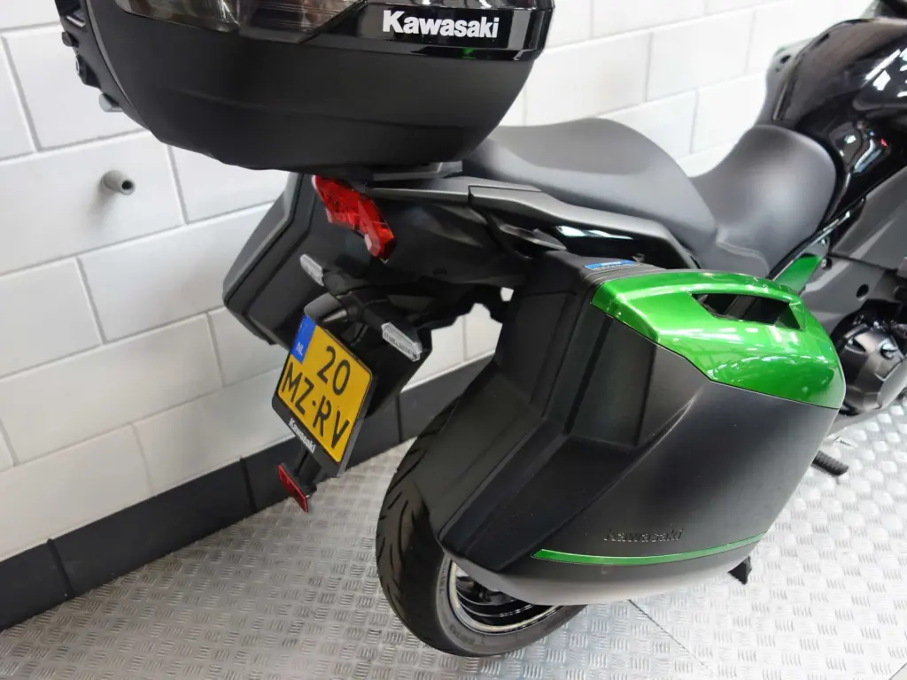 Gebruikte Kawasaki Versys 1100 overig met 1099cc motor uit 2026 bij NIWA Motoren