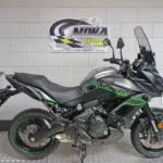 Gebruikte Kawasaki Versys 650 tour met 649cc motor uit 2019 bij NIWA Motoren