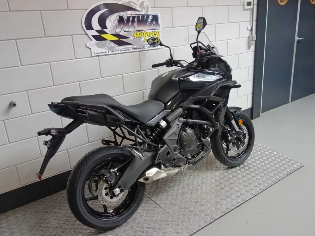Nieuwe Kawasaki Versys 650 tour met 649cc motor uit 2026 bij NIWA Motoren