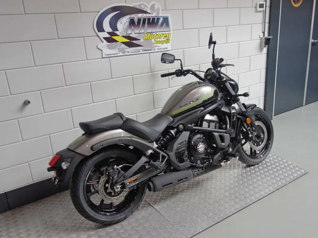 Nieuwe Kawasaki Vulcan chopper met 649cc motor uit 2026 bij NIWA Motoren
