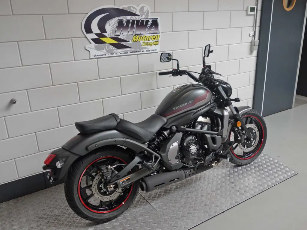 Nieuwe Kawasaki Vulcan chopper met 649cc motor uit 2026 bij NIWA Motoren