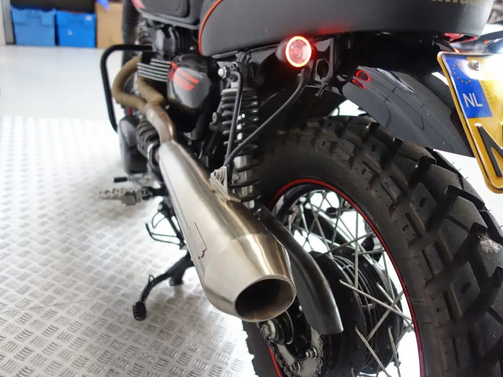 Gebruikte Kawasaki W800 overig met 773cc motor uit 2014 bij NIWA Motoren