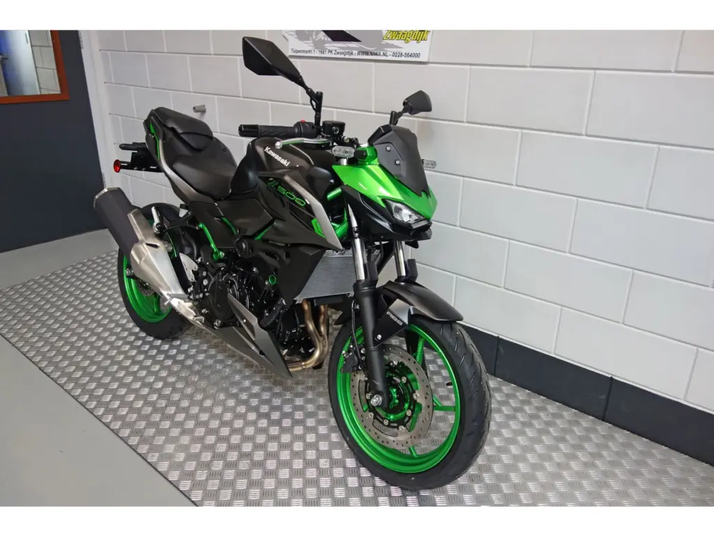 Nieuwe Kawasaki Z500 naked bike met 451cc motor uit 2026 bij NIWA Motoren