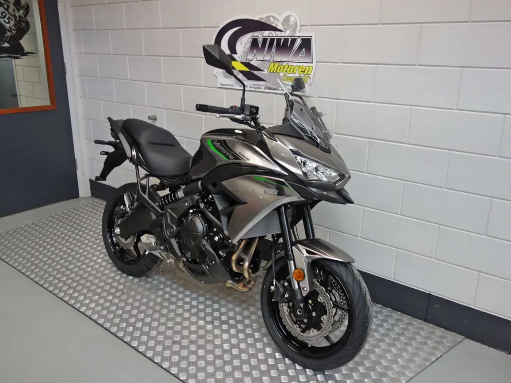 Nieuwe Kawasaki Versys 650 tour met 649cc motor uit 2026 bij NIWA Motoren