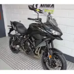Gebruikte Kawasaki Versys 650 tour met 649cc motor uit 2026 bij NIWA Motoren
