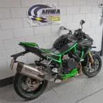 Gebruikte Kawasaki Z H2 naked bike met 998cc motor uit 2024 bij NIWA Motoren